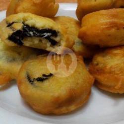 Oreo Goreng Coklat Leleh