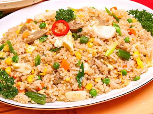 nasgor Jawa areng khas KEDIRI, semanding Pare, Depan Greja