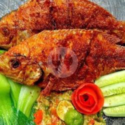 Ikan Nila Merah Goreng