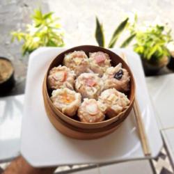 Dimsum 5 Varian ( Ayam Beef Jamur Wortel Udang)