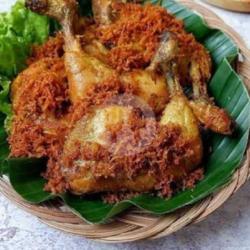 Paket Ayam Goreng Sarundeng