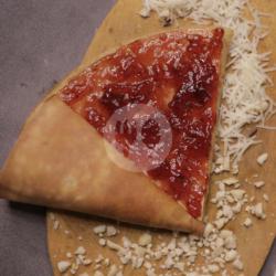 Crepes Strawberry Kacang