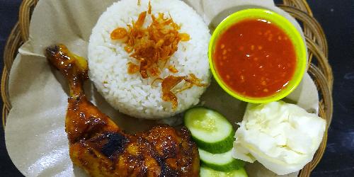 Daftar Harga Menu Delivery Nasi Uduk Dan Ayam Bakar Tebet Mpok Riri ...