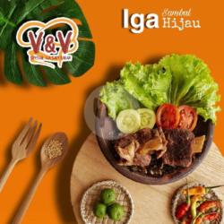 Iga Bakar Sambal Hijau   Nasi