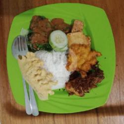 Pecel Ayam