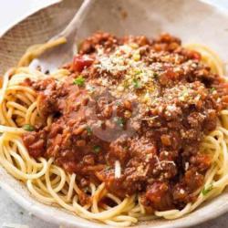 Spaghetti Bolognese   Iced Lemon Tea