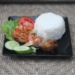 Ayam Geprek Goreng