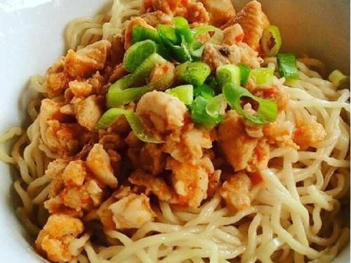 Yamien Baso Pangsit & Chinese Food, Ijan