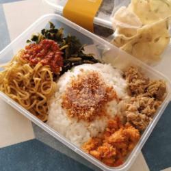 Nasi Campur Tuna Suwir