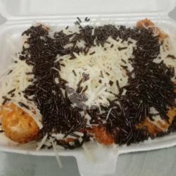 Pisang Keju Coklat Mesis ( Isi 8 Pisang)