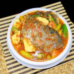 Kepala Ikan Ketarap Kuah Asam Pedas