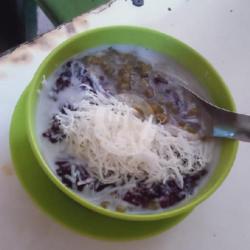 Bubur Kacang Campur Ketan Keju