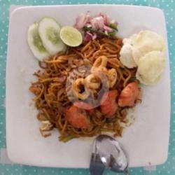 Mie Goreng Basah Udang   Cumi