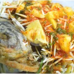 Ikan Bawal Bumbu Beunta Sedang