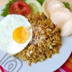 Nasi Goreng Telor Ceplok