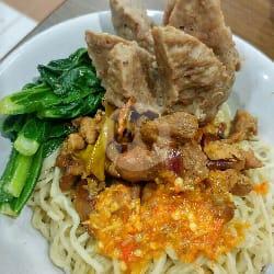 Mie Ayam Bakso Tenis