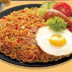 Mie Sedap Goreng Telor Ceplok