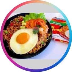 Indomie Goreng Sayuran Dan Telor Ceplok / Rebus Gratis Es Cream