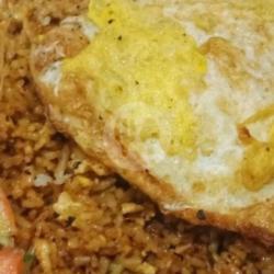 Nasi Goreng Plus Telor Dadar