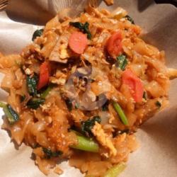 Kwetiaw Goreng Komplit