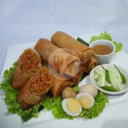 Lumpia Rebung Telur