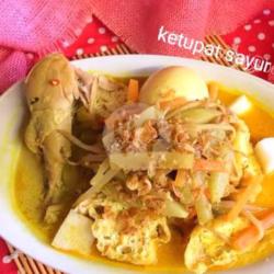 Ketupat Sayur Opor Ayam