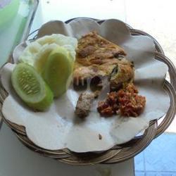 Ayam Geprek Tok Sambal Terasi Tomat