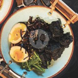 Black Garlic Truffle Dry Ramen