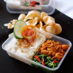 Rice Box Rendang Ayam Padang