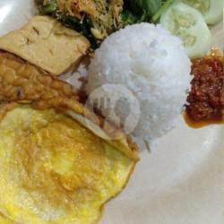 Nasi Telor Dadar/ceplok