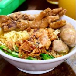 Mie Ayam Ceker  Bakso Sepesial Kumplit