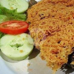 Ikan Goreng Kremes Besar