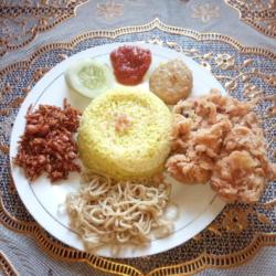 Nasi Kuning Ayam Kentaky