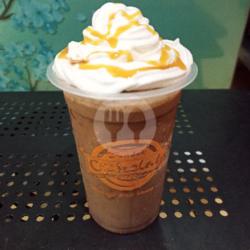 Es Coklat Tiramitsu Float