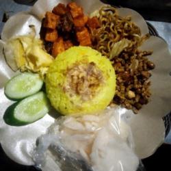 Nasi Kuning Kentang Ati Balado