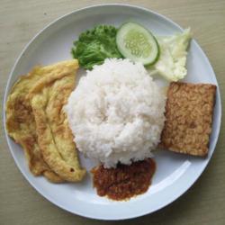 Nasi Sambelan Telor Dadar