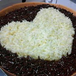 Martabak Pandan Love Keju Coklat   Free Es Teh Manis