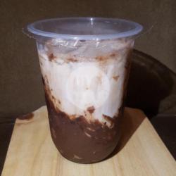 Iced Choco Crunchy Milk