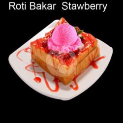 Roti Bakar Strawberry