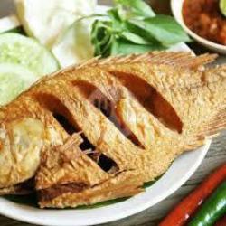 Nasi Lalapan Ikan Laut