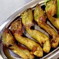 Kepala Ayam Goreng Kampung