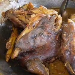 Tengkleng Kepala Kambing