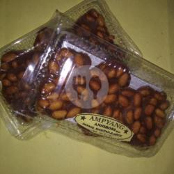 Ampyang Kacang Tanah