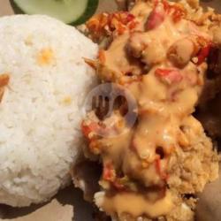 Ayam Geprek Sambal Bawang  Kuah Keju   Nasi