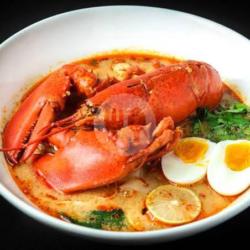 Tom Yum Gong (lobster)
