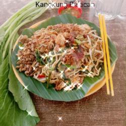 Mie Goreng Kangkung Belacan Telur Bebek