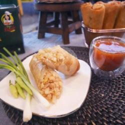 1 Lumpia Goreng Spesial