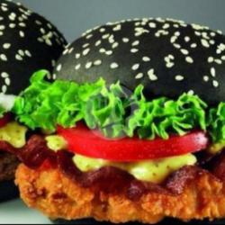 Burger Black Sosis