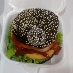 Black Burger Crispy