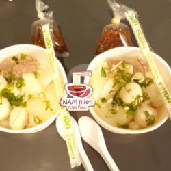 Vermicelli Mix Beef Meat Fish Ball Soup